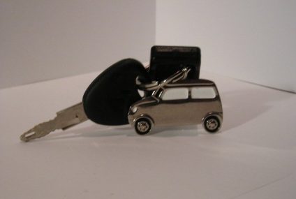 Les seniors paient plus cher leur assurance auto Les seniors paient plus cher leur assurance auto