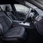 interieur avant voiture