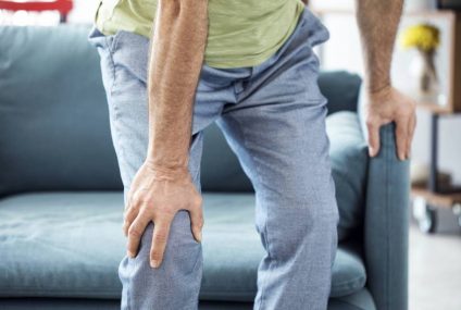 Douleurs articulaires chez le senior : 5 solutions efficaces Douleurs articulaires chez le senior : 5 solutions efficaces