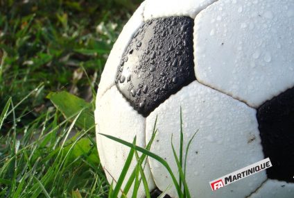 Des seniors, fans de foot Des seniors, fans de foot
