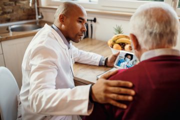 EHPAD : des robots pour pallier le manque de personnel ?
