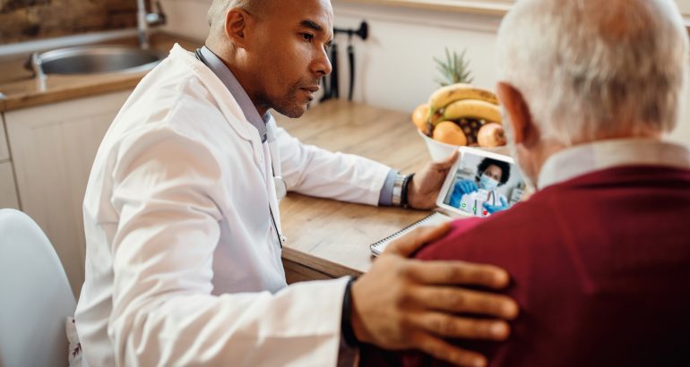 EHPAD : des robots pour pallier le manque de personnel ?