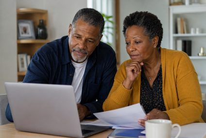 Bien choisir sa complémentaire santé après 60 ans : repères essentiels pour les seniors