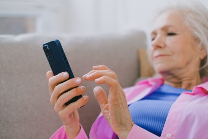 Les « nolds » : cette génération qui refuse d&rsquo;entrer  dans la case « senior »
